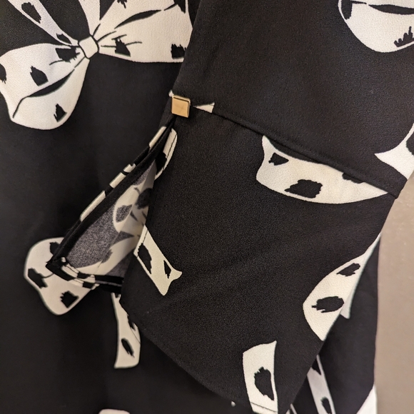 Banana Republic 🎀 Black Midi Dress White Bow Pattern Sz 8 - Picture 5 of 9